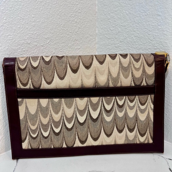 Vintage Lou Taylor Mod Wristlet Clutch | 1960s–1970s